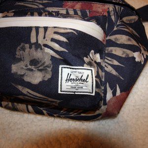 Hershel Fanny Pack